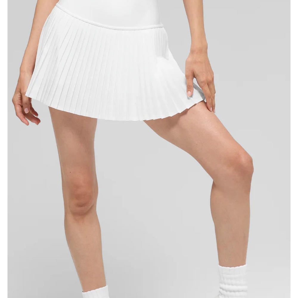 ALO Yoga White Pleated Mini Skirt